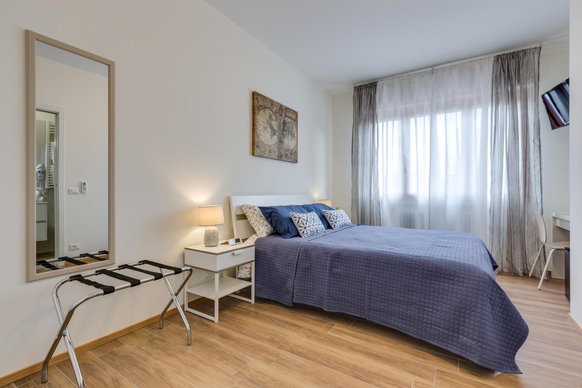 Rooms Vidar Train Station Venezia Esterno foto